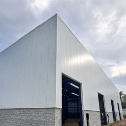 Bodega industrial para logística y almacenamiento