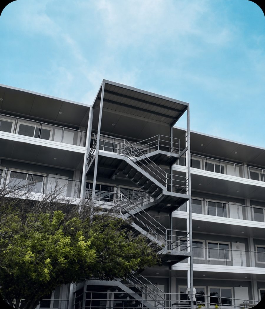 Large-format modular building for event centers